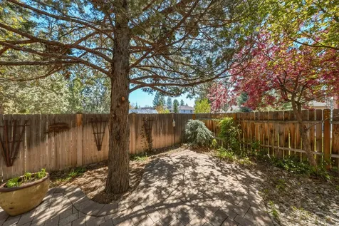 19827 Powers Road Bend OR 97702