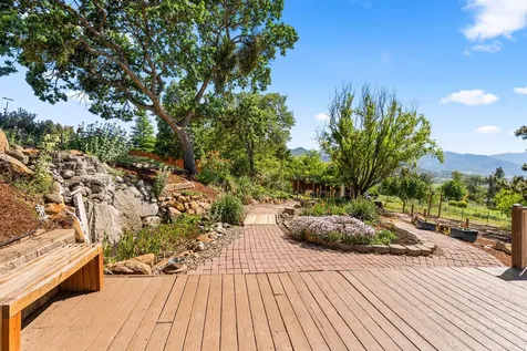 2140 N Valley View Road Ashland OR 97520