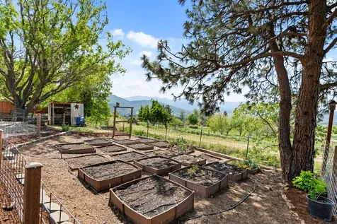 2140 N Valley View Road Ashland OR 97520