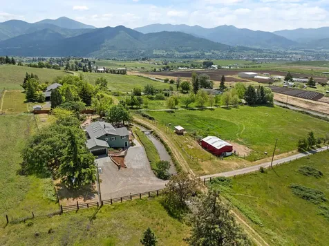 2140 N Valley View Road Ashland OR 97520
