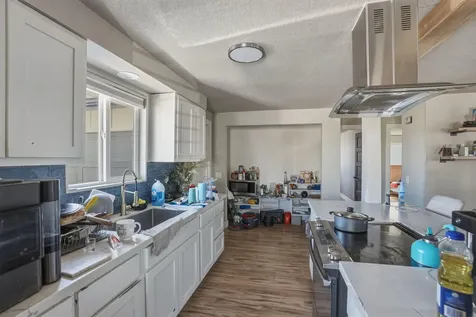 124 W Antler Avenue Redmond OR 97756