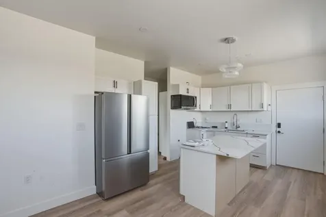 124 W Antler Avenue Redmond OR 97756