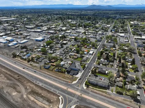 124 W Antler Avenue Redmond OR 97756