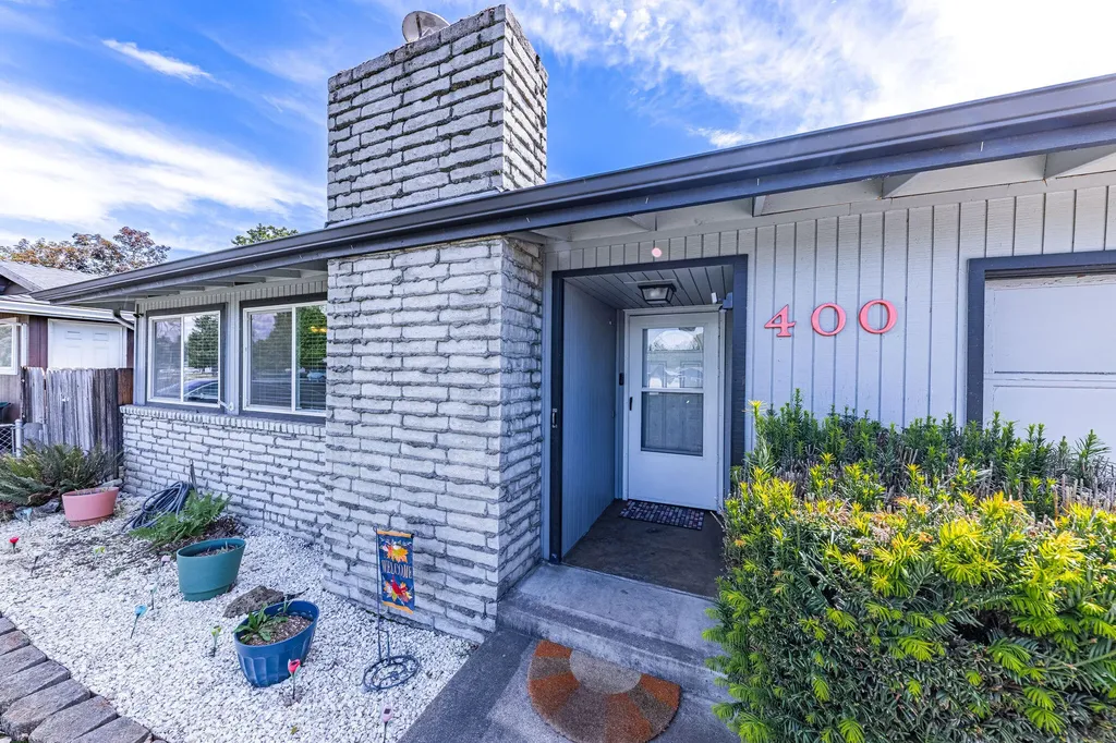 400 Morningside Street Medford OR 97501