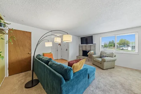 400 Morningside Street Medford OR 97501