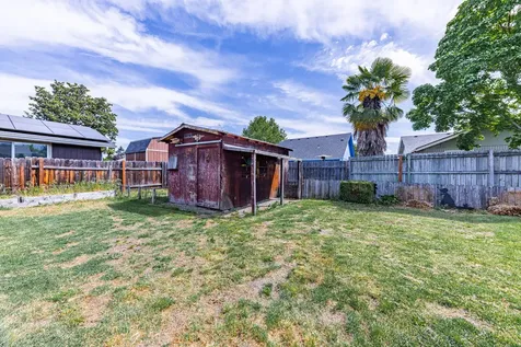 400 Morningside Street Medford OR 97501