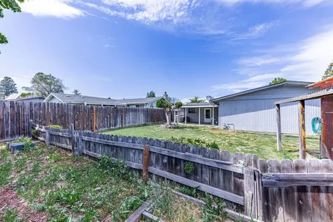400 Morningside Street Medford OR 97501