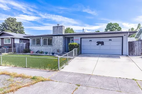 400 Morningside Street Medford OR 97501