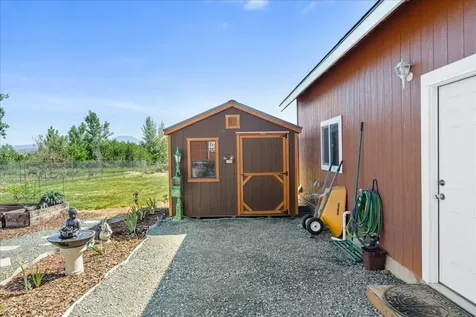 1807 Rounds Avenue Grants Pass OR 97527