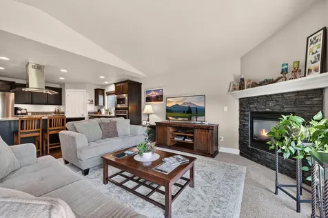 3023 NE Red Oak Drive Bend OR 97701