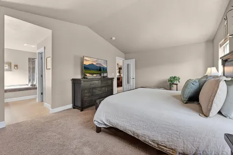 3023 NE Red Oak Drive Bend OR 97701