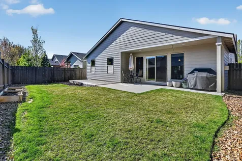 3023 NE Red Oak Drive Bend OR 97701