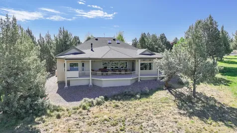 1045 Cinnamon Teal Drive Redmond OR 97756