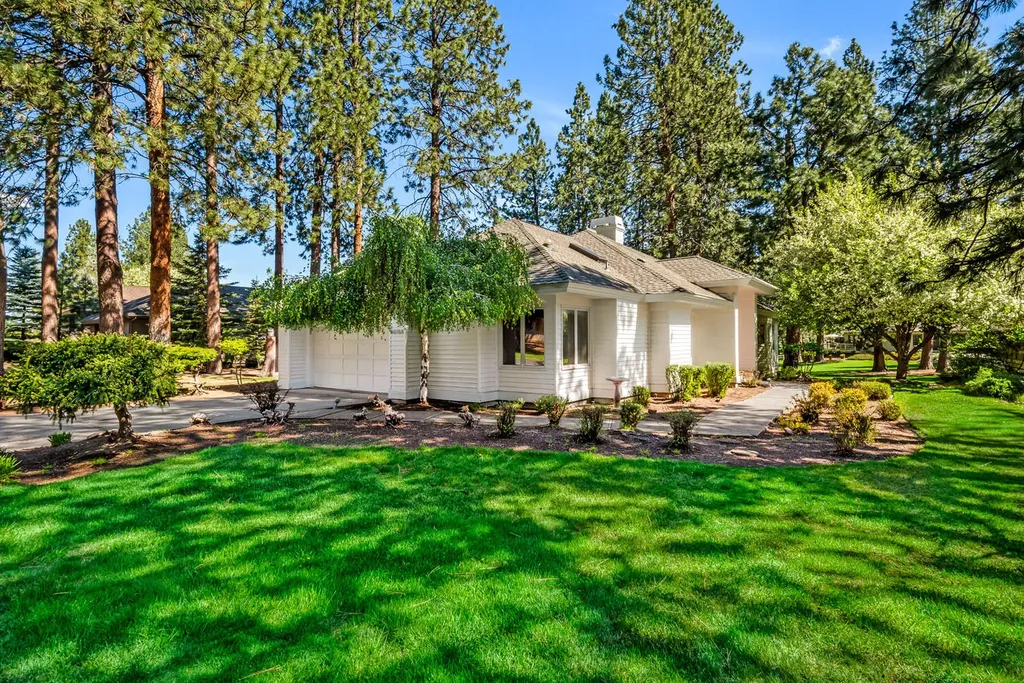 60768 Breckenridge Street Bend OR 97702