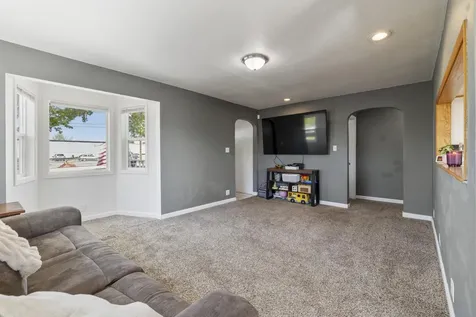 2823 Homedale Road Klamath Falls OR 97603