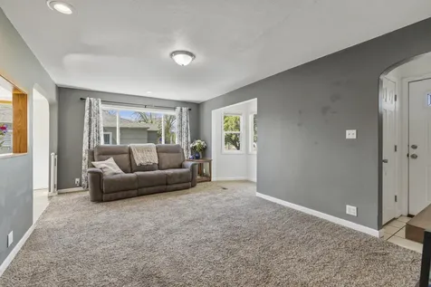 2823 Homedale Road Klamath Falls OR 97603