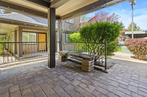 1929 NW Monterey Pines Drive Bend OR 97703
