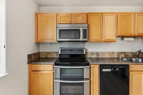 1929 NW Monterey Pines Drive Bend OR 97703