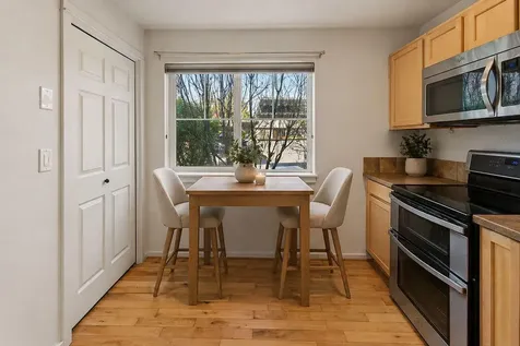 1929 NW Monterey Pines Drive Bend OR 97703