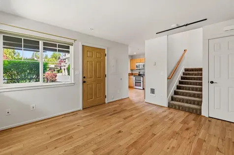 1929 NW Monterey Pines Drive Bend OR 97703