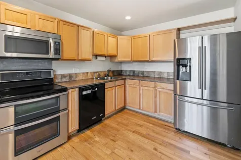 1929 NW Monterey Pines Drive Bend OR 97703