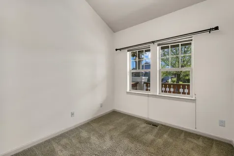 869 NW Rimrock Drive Redmond OR 97756