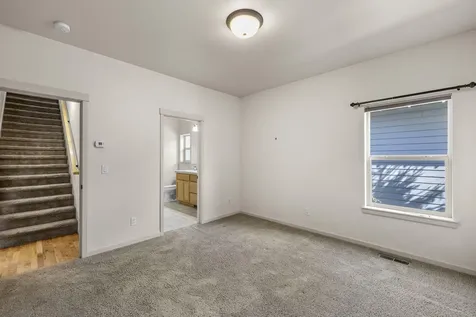 869 NW Rimrock Drive Redmond OR 97756