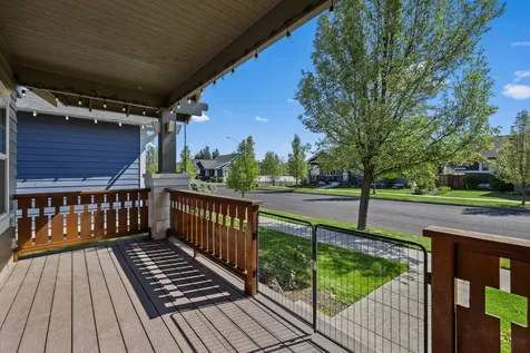 869 NW Rimrock Drive Redmond OR 97756