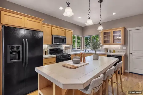 869 NW Rimrock Drive Redmond OR 97756