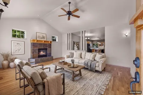 869 NW Rimrock Drive Redmond OR 97756