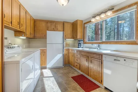 71073 Bracken Lane Black Butte Ranch OR 97759