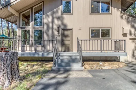 71073 Bracken Lane Black Butte Ranch OR 97759
