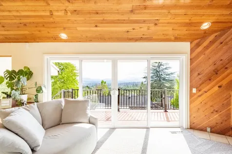 1710 NE Hillcrest Lane Grants Pass OR 97526