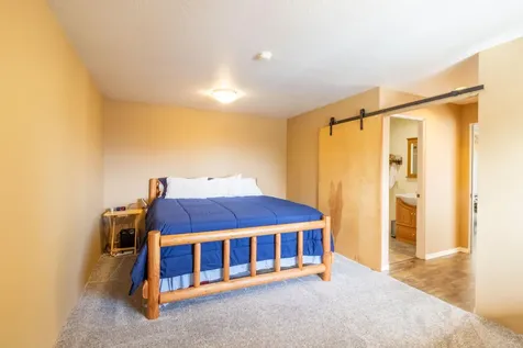 1710 NE Hillcrest Lane Grants Pass OR 97526