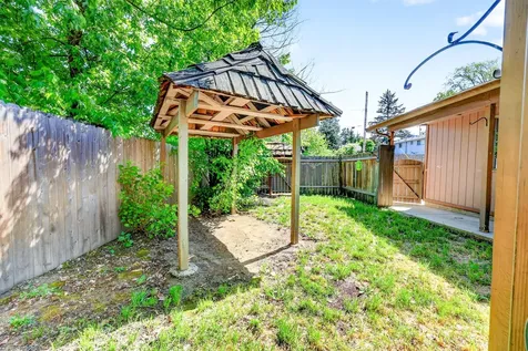 1425 Lawnridge Street Medford OR 97504