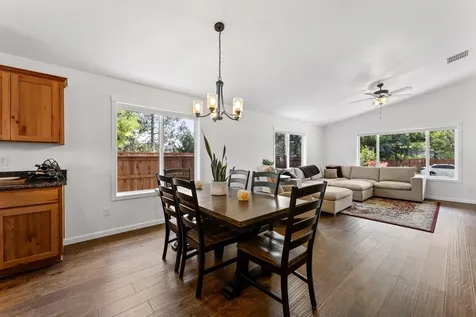 183 Lincoln Road Grants Pass OR 97526