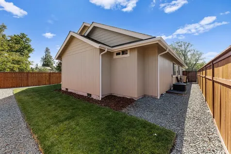 183 Lincoln Road Grants Pass OR 97526