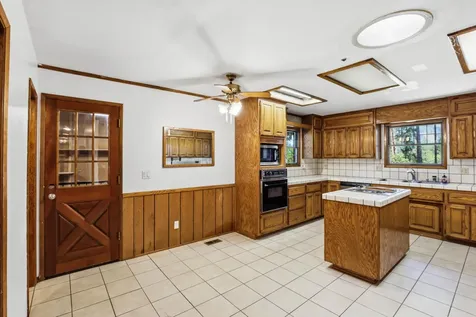 301 Red Spur Drive Grants Pass OR 97527