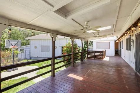 301 Red Spur Drive Grants Pass OR 97527