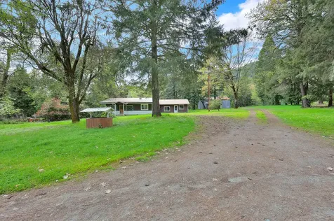 544 Lou Gray Drive Myrtle Creek OR 97457