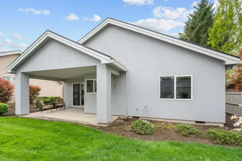 622 Fernwood Drive Medford OR 97504