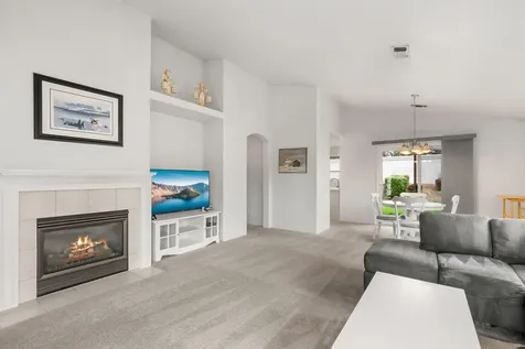 622 Fernwood Drive Medford OR 97504