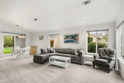 622 Fernwood Drive Medford OR 97504