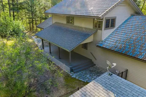 2267 Old Military Road Central Point OR 97502