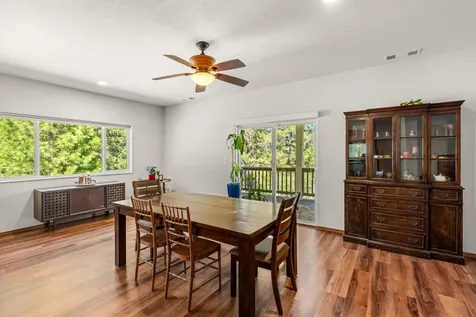 2295 W Evans Creek Road Rogue River OR 97537