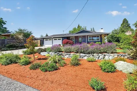309 N Berkeley Way Medford OR 97504