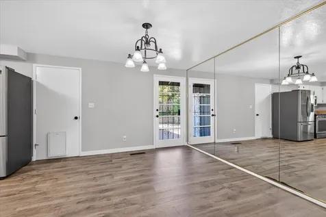 309 N Berkeley Way Medford OR 97504