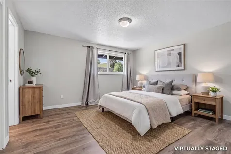 309 N Berkeley Way Medford OR 97504