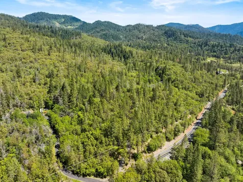 1610 Jumpoff Joe Creek Road Grants Pass OR 97526