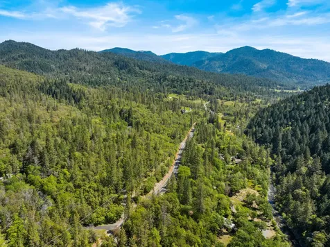 1610 Jumpoff Joe Creek Road Grants Pass OR 97526